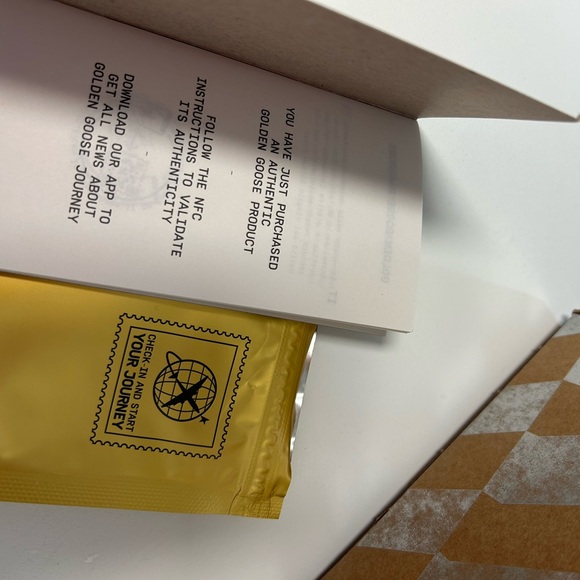 NWT brand new golden goose sneakers - Picture 2 of 10